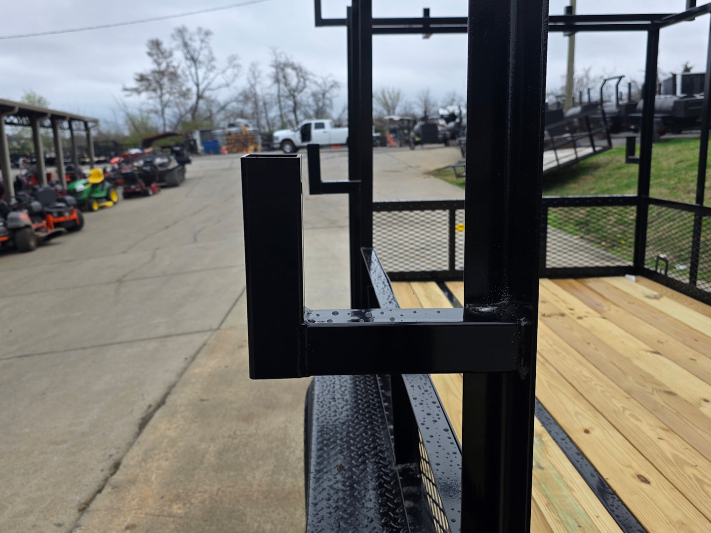 7x16 Straight Deck (2) 5200lb axles 2ft mesh 6ft ladder racks- Ladder rack picture