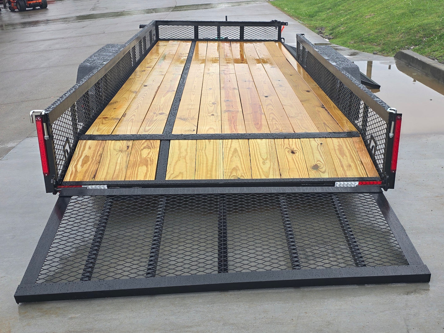 7x20 Dovetail Utility Trailer with 1ft Mesh Side Gate (2) 3,500lb Axles 7K GVWR Open back side picture 