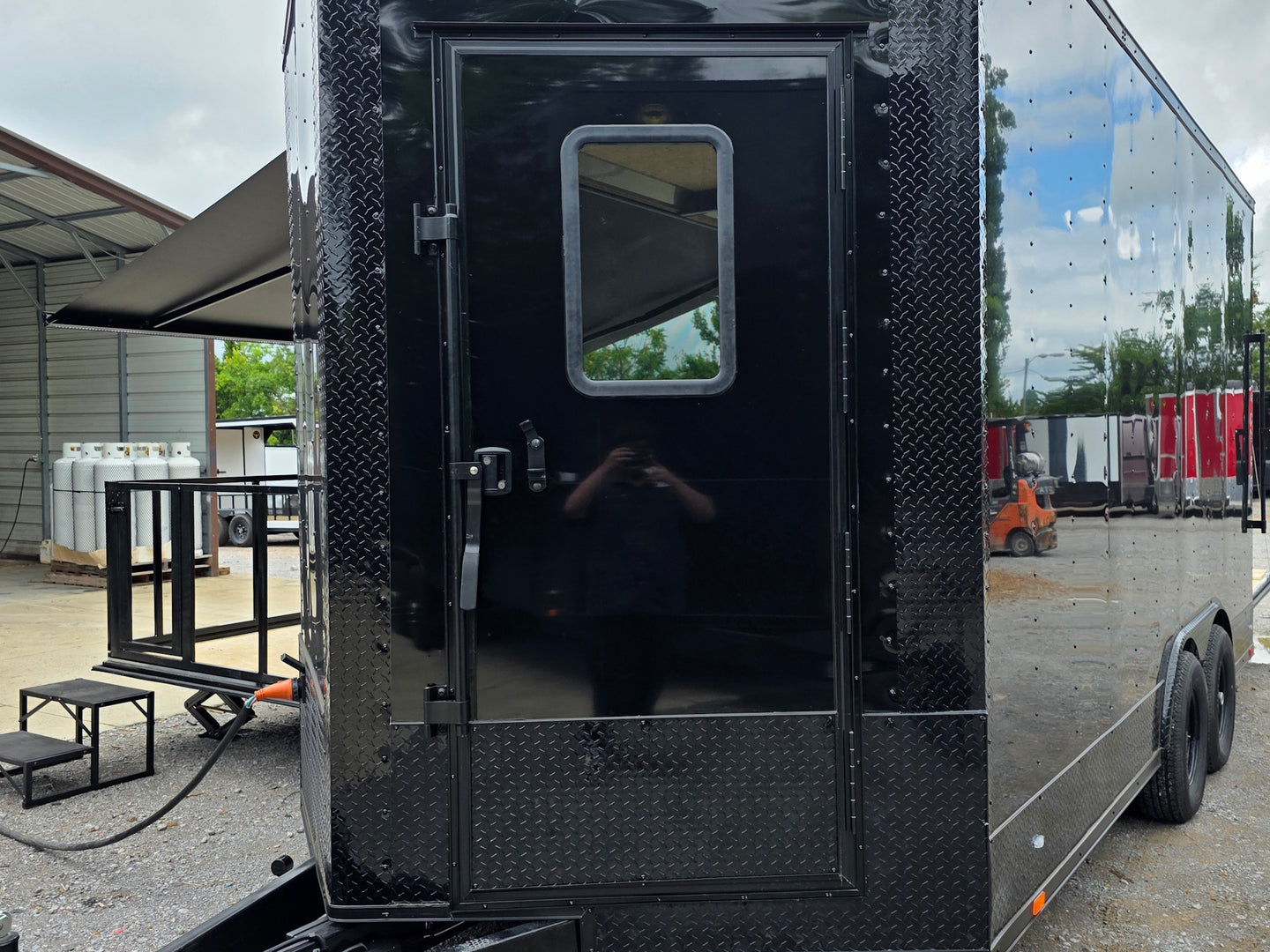 8.5' X 16' Custom Stage Trailer Mobile Event Marketing Promotional Showcase Entry door picture 