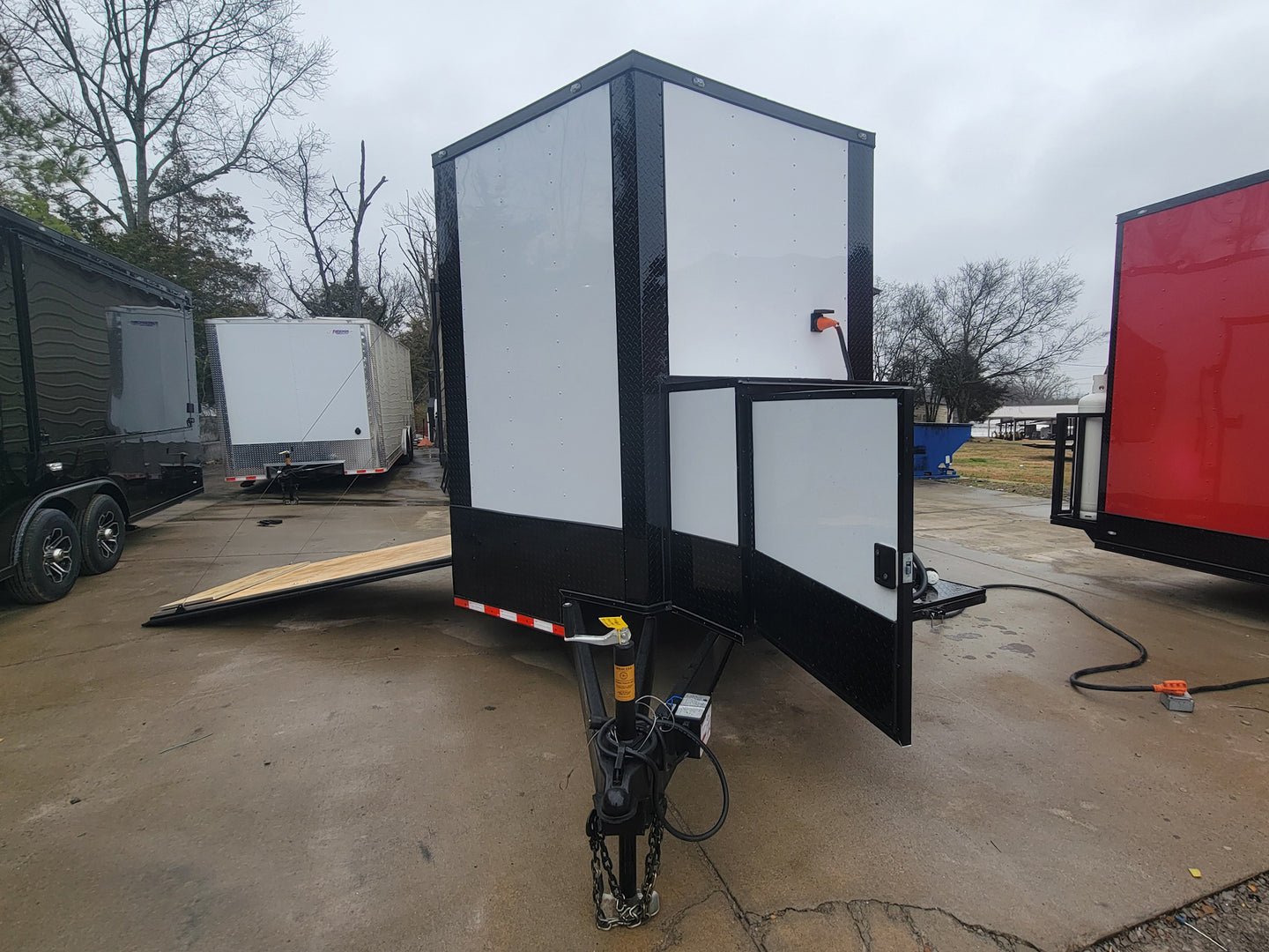 8.5' X 30' Custom White With Blackout Trim Hybrid Enclosed Trailer-32