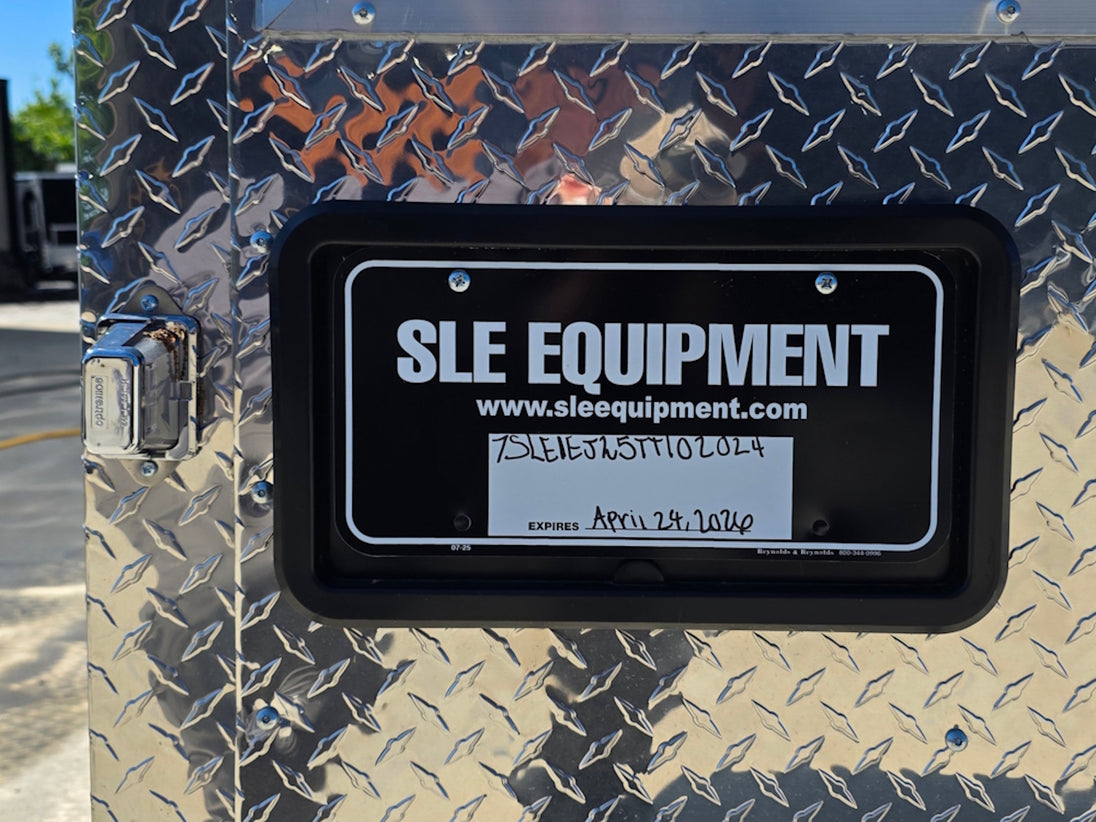 8.5' x 30' Concession Food Event Bar Trailer License plate bracket picture 