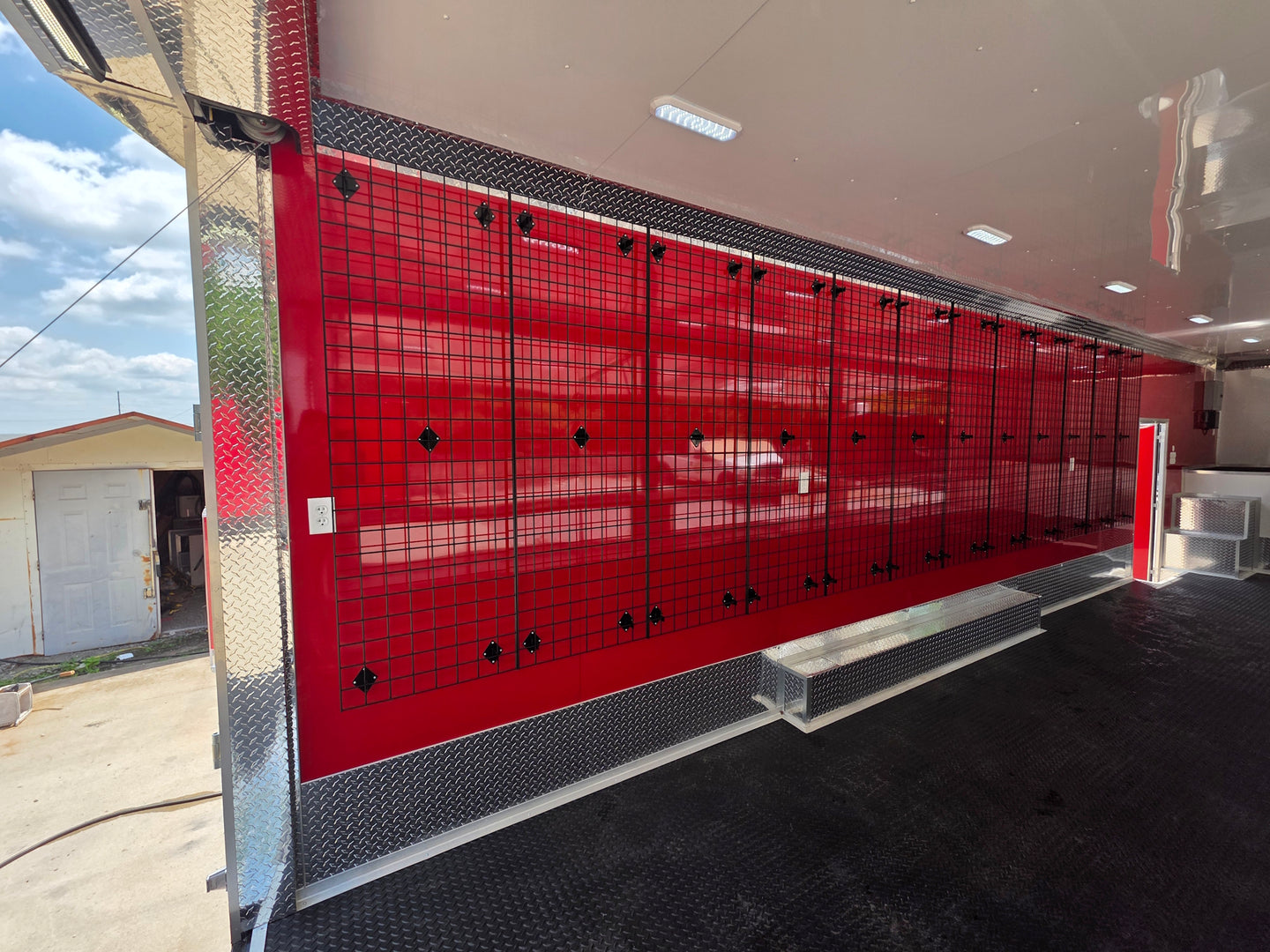 8.5' x 40' Gooseneck Display Merchandise Concession Trailer Rack picture 