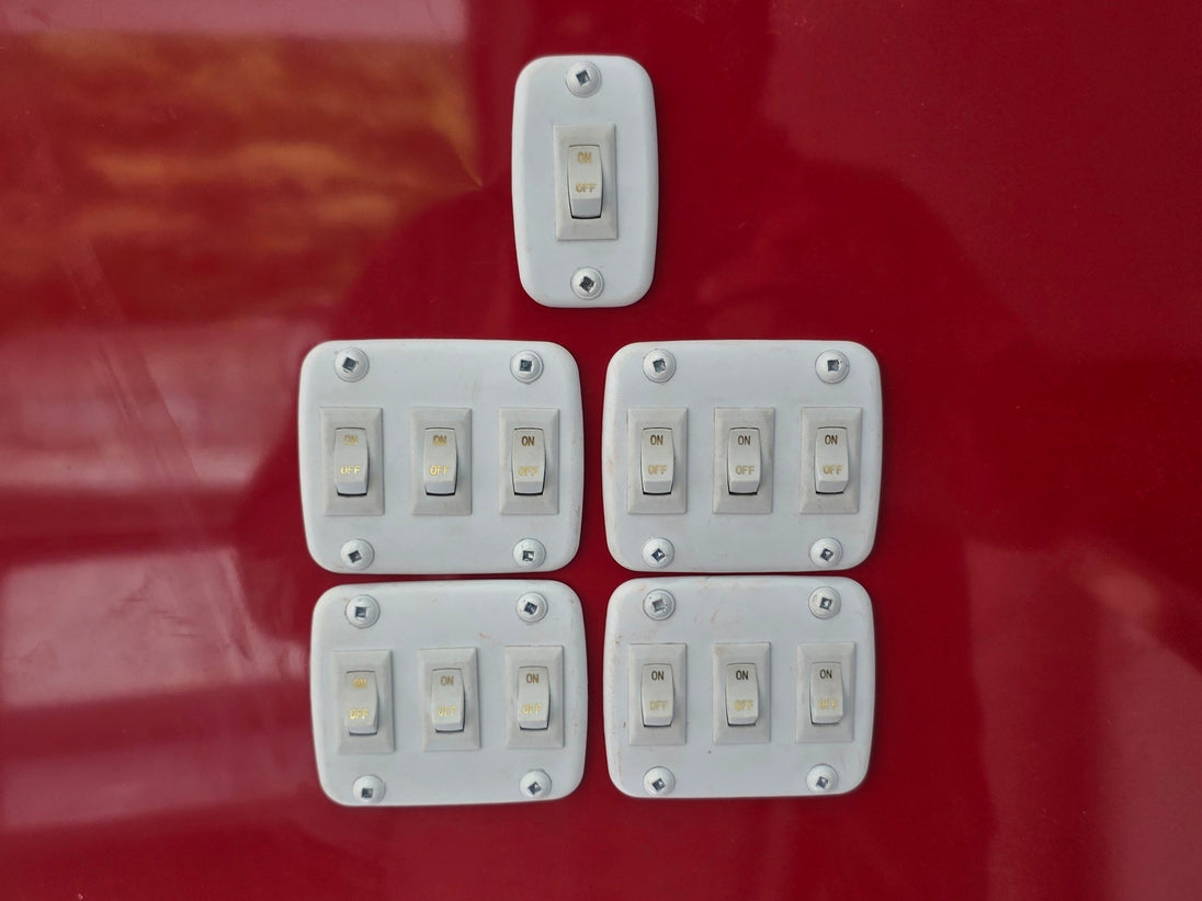 8.5' x 40' Gooseneck Display Merchandise Concession Trailer switch picture 