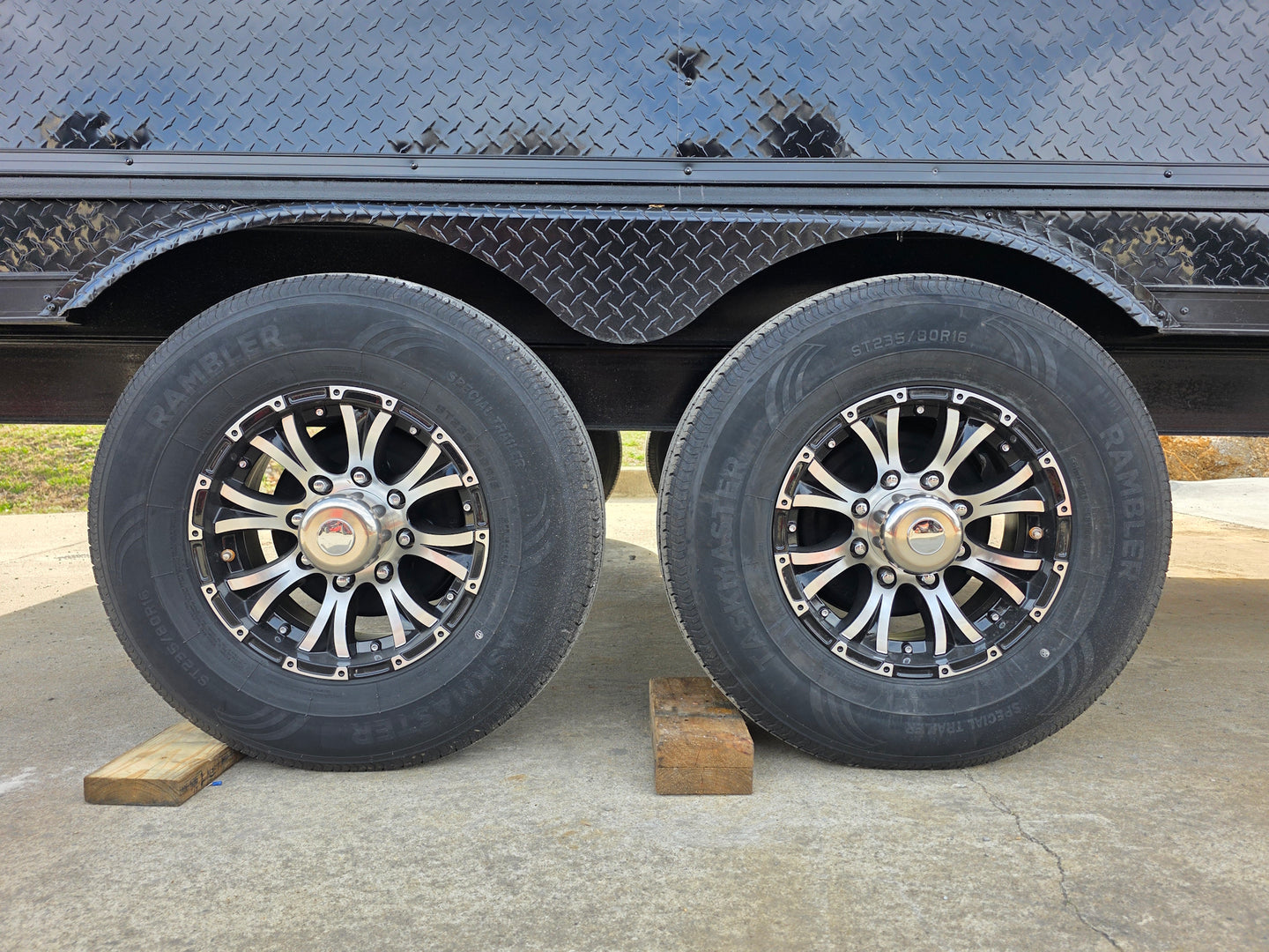 8.5x16 white w/ blackout stage axle picture