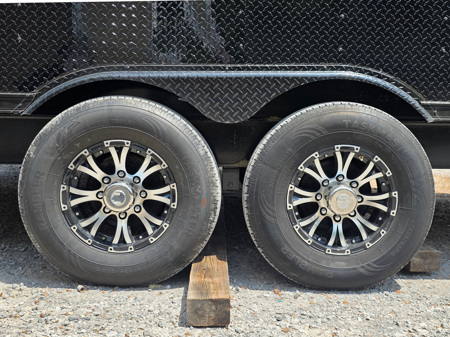 8.5x20 16' stage-34553 Axel picture 