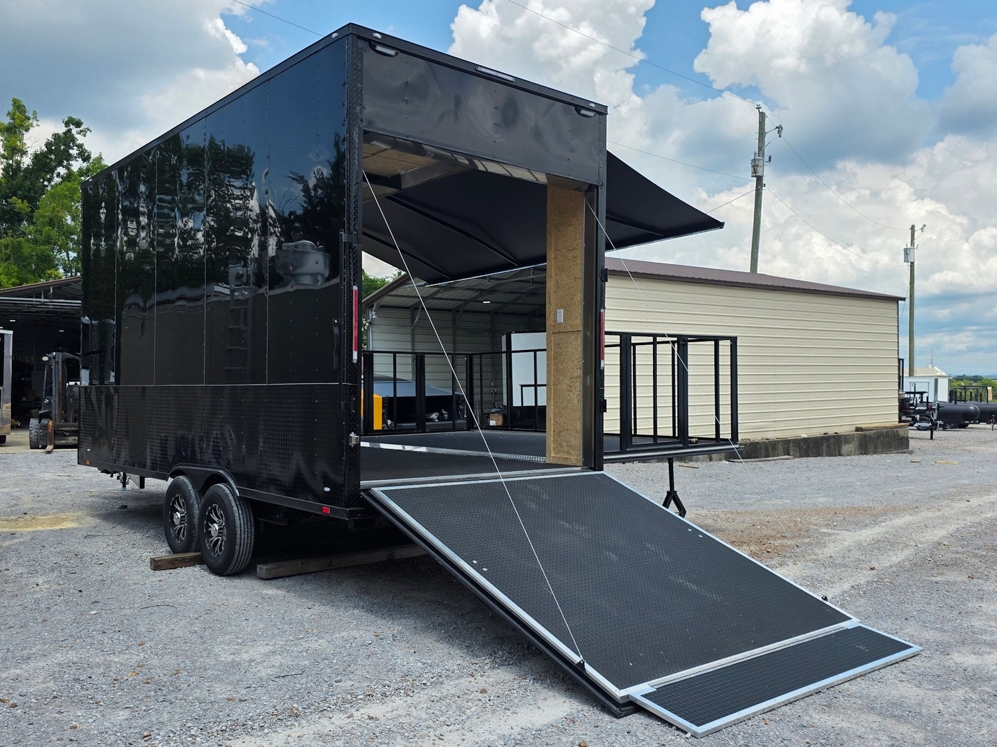 8.5x20 16' stage-34553 Open back left angle view`