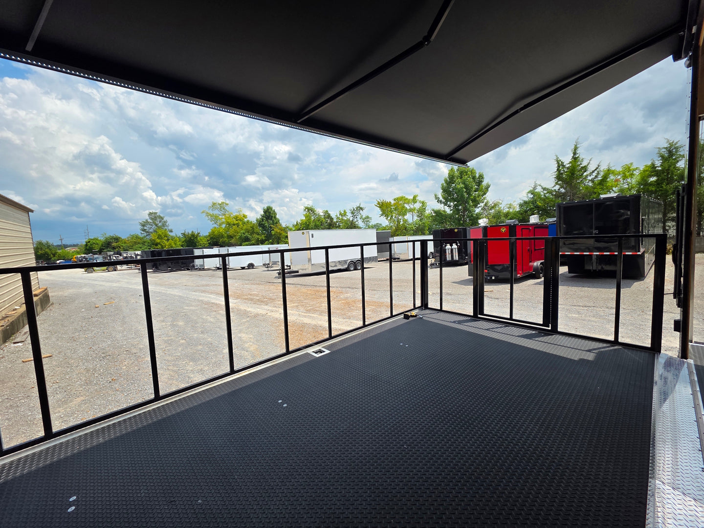 8.5x20 16' stage-34553 Porch front right angle picture 