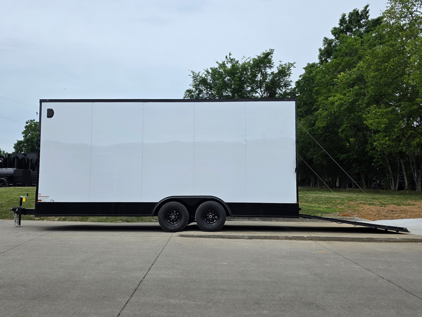8.5x20 White With Blackout Package 2-5200lb axles Open right side picture 