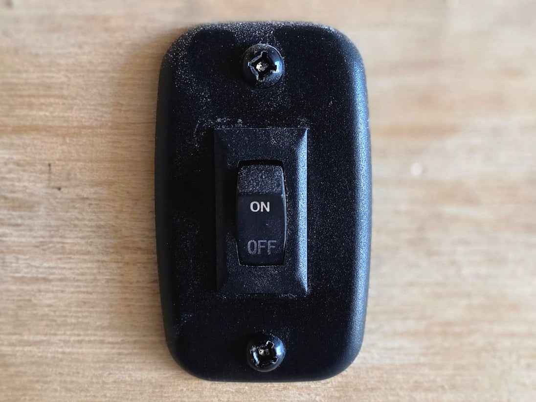 8.5x20 White With Blackout Package 2-5200lb axles Switch picture 