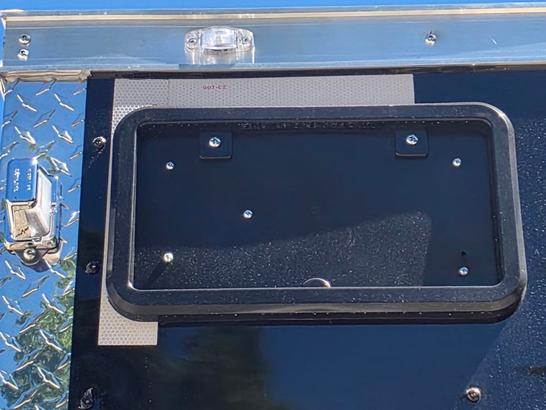 8.5x22 Black W/ sliver-29630 License plate bracket picture 