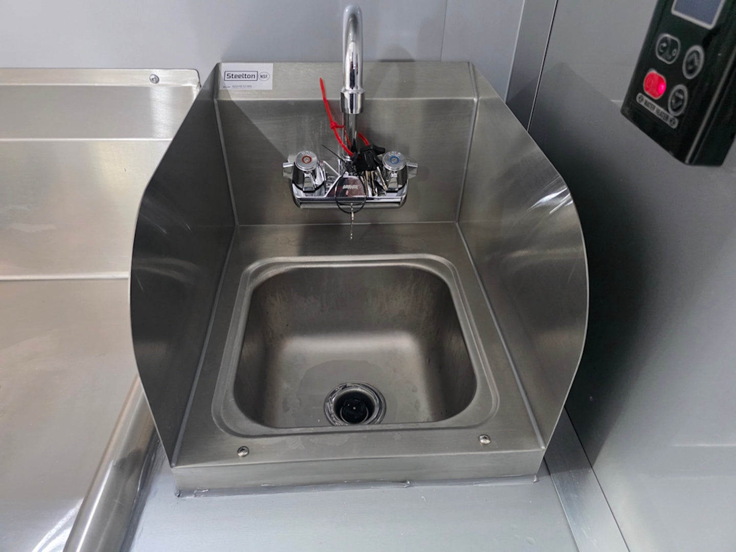 8.5x22 Black W/ sliver-29630 Sink picture 