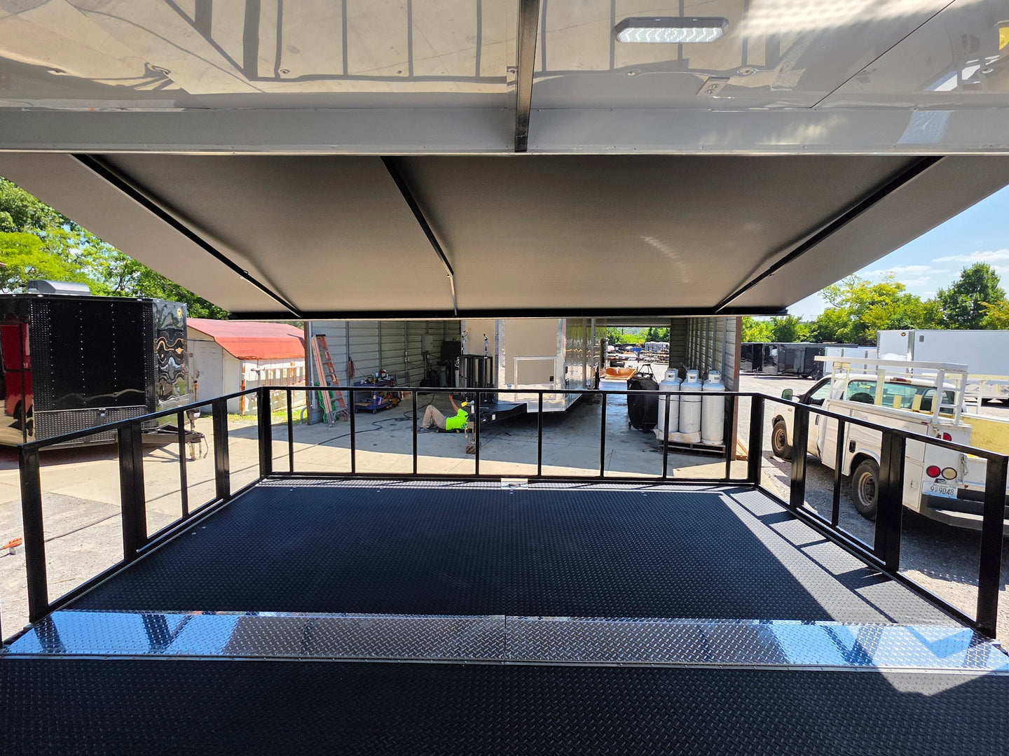 8.5x24 Black Stage trailer-34619 Side stage picture 