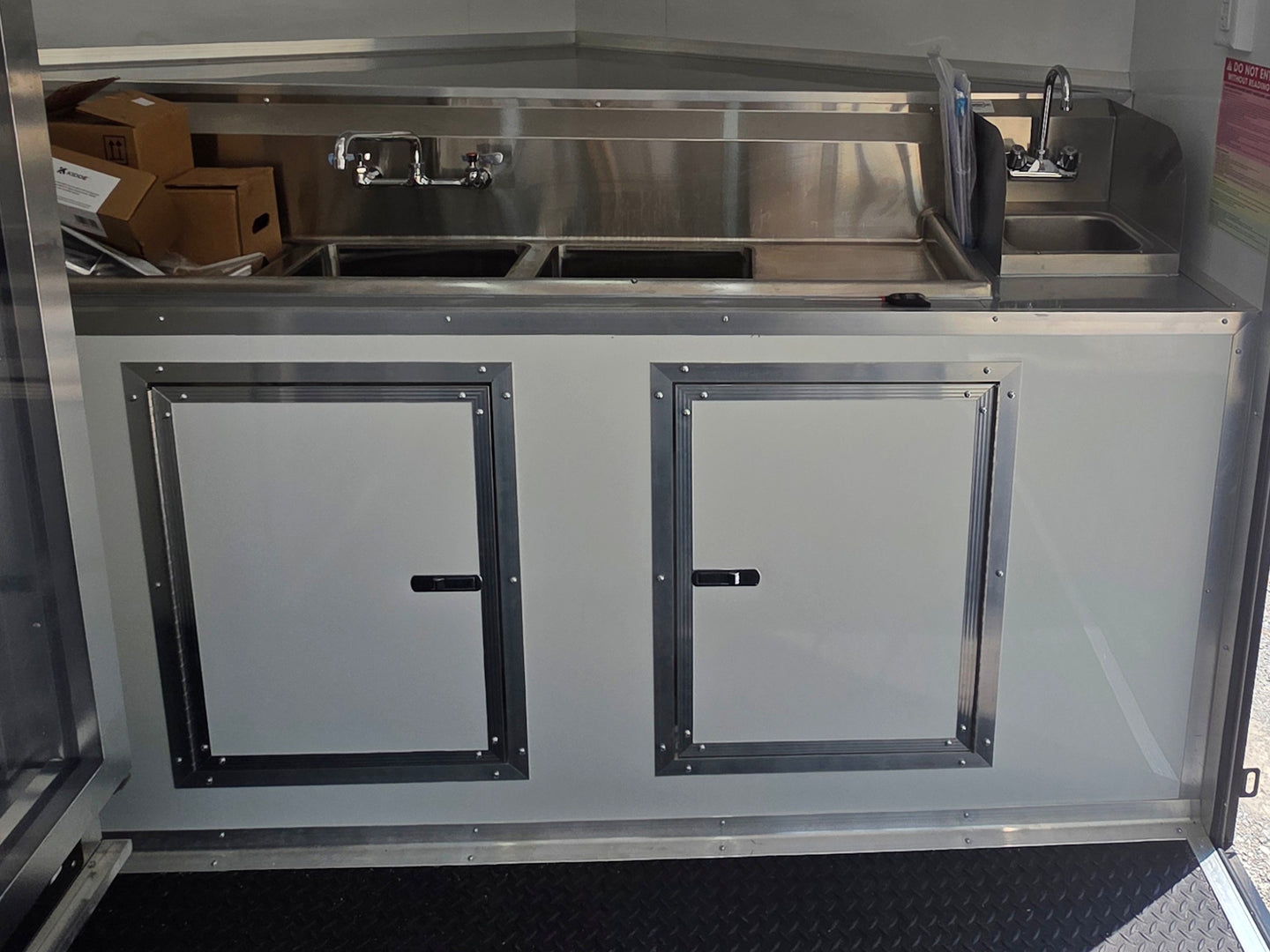 8.5x24 Black w/o BO - 33414 Sink package picture 