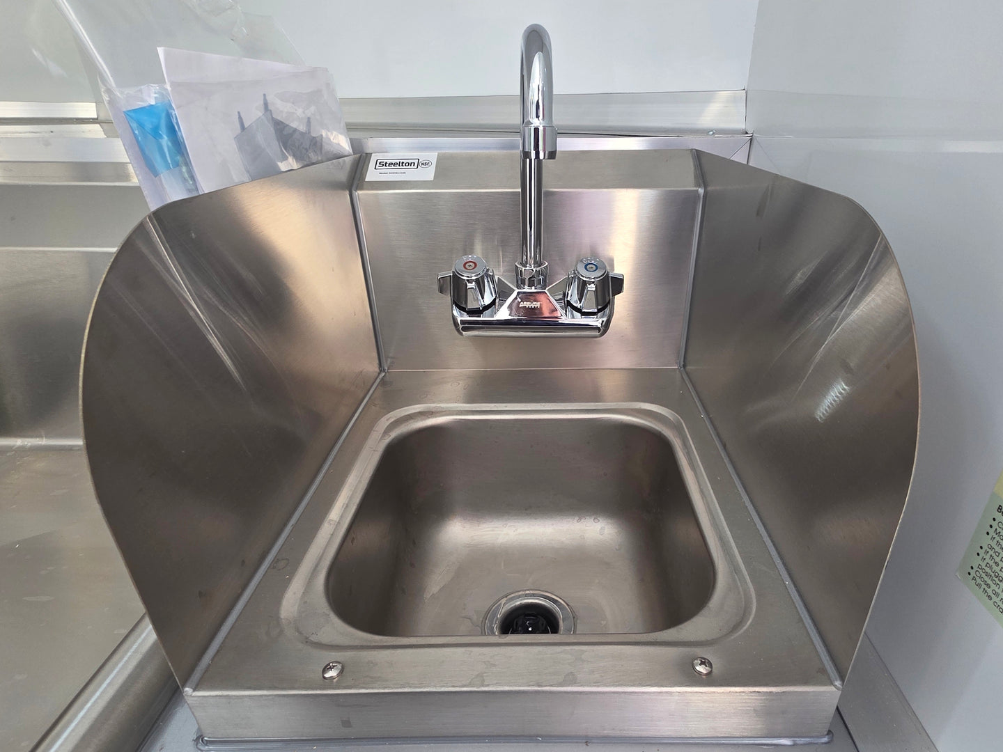 8.5x24 Black w/o BO - 33414 Sink package 