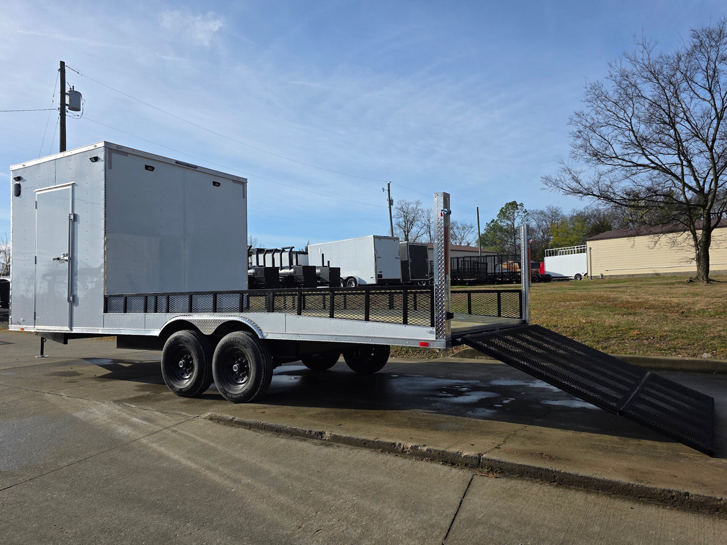 8.5x24 Hybrid White Enclosed V - Nose Trailer (2) 7000lb Axles 14k GVWR - SLE Equipment - 25