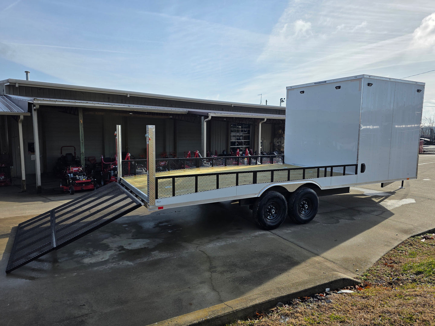 8.5x24 Hybrid White Enclosed V - Nose Trailer (2) 7000lb Axles 14k GVWR - SLE Equipment - 19