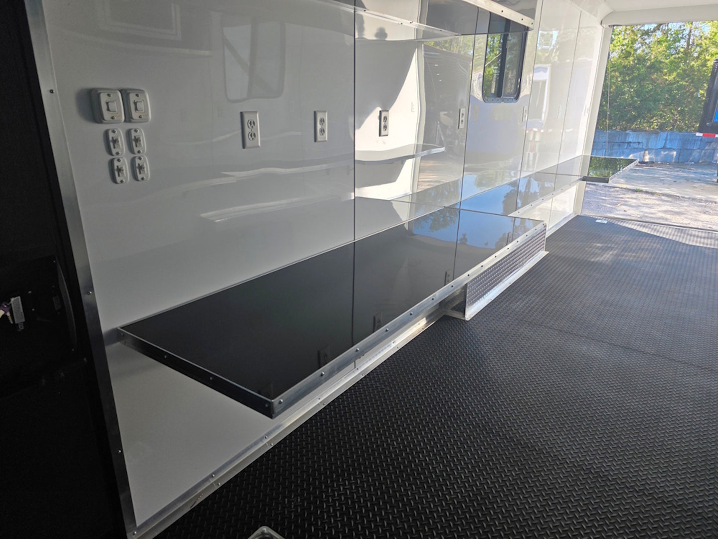8.5x24 Office Trailer Right side table picture 