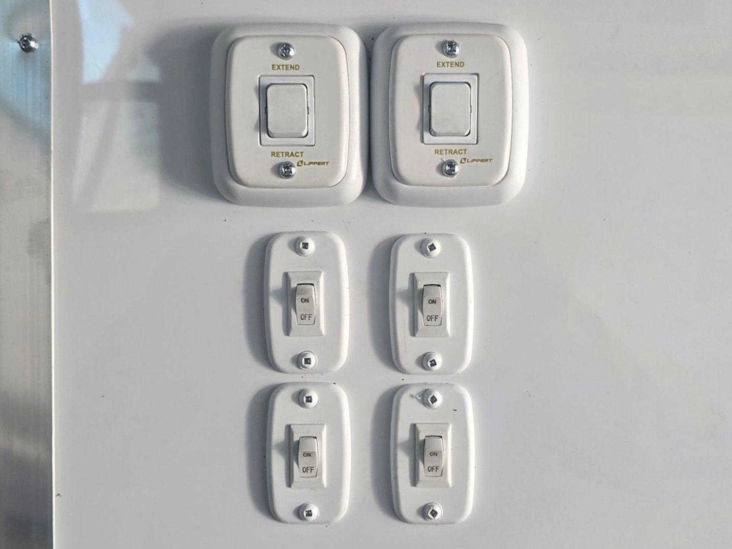 8.5x24 Office Trailer Switch picture 