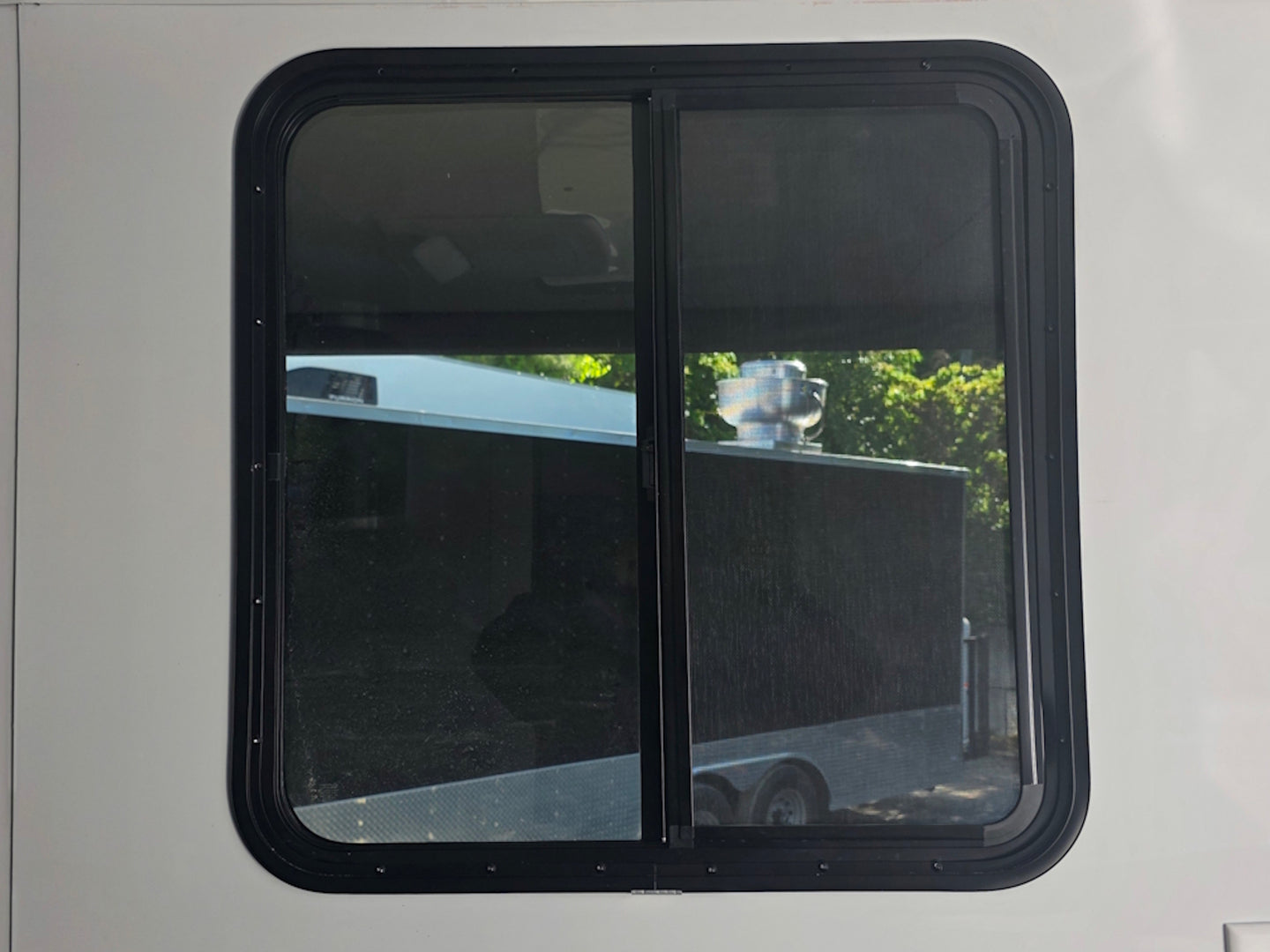 8.5x24 Office Trailer Window picture 
