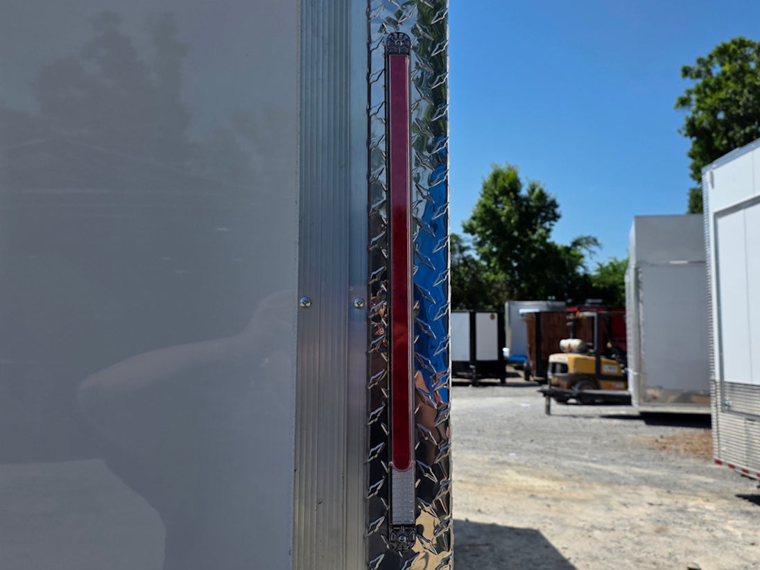 8.5x24 Walk on Roof Stage trailer Brake light picture 