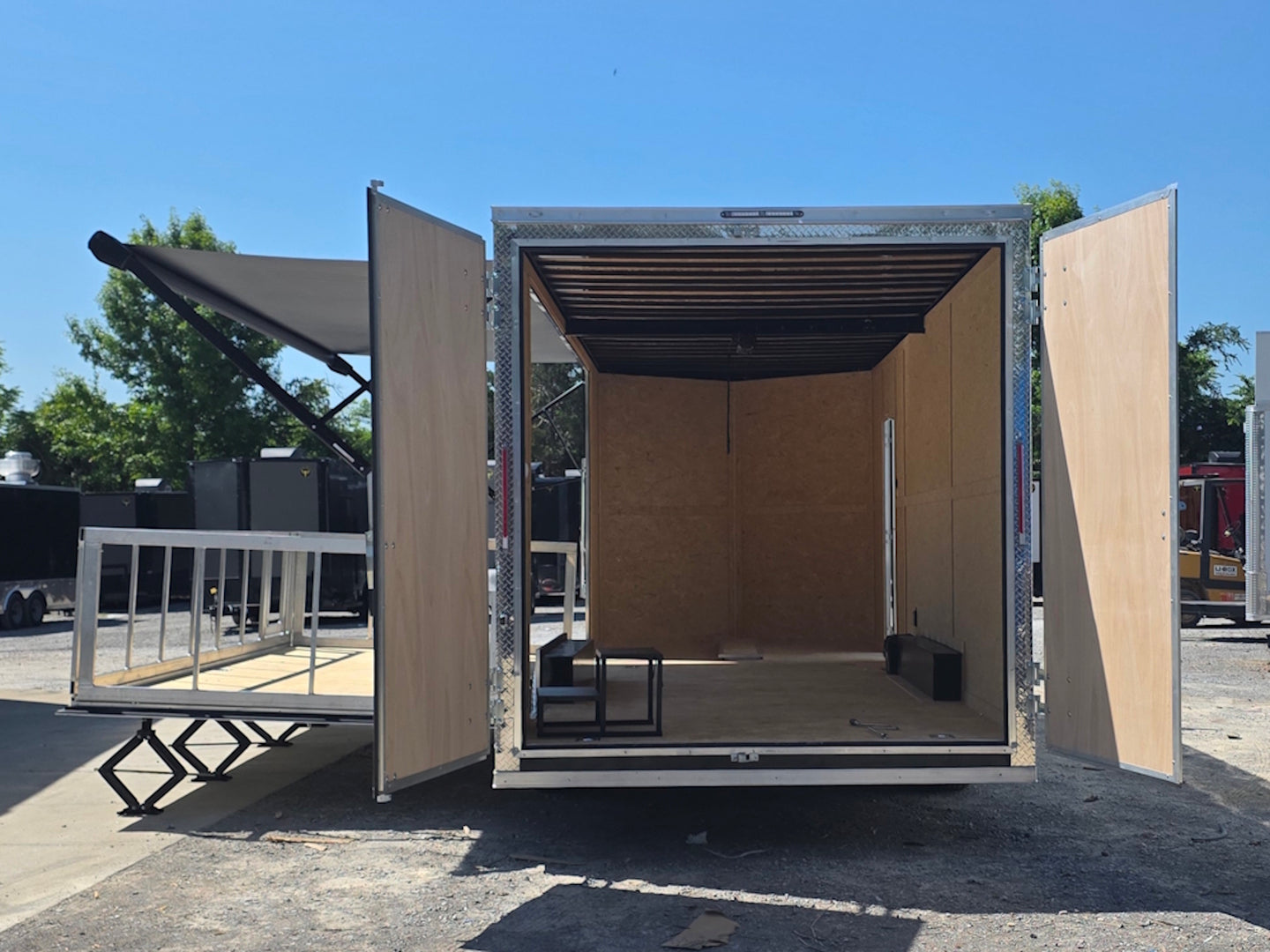 8.5x24 Walk on Roof Stage trailer Open back side picture 
