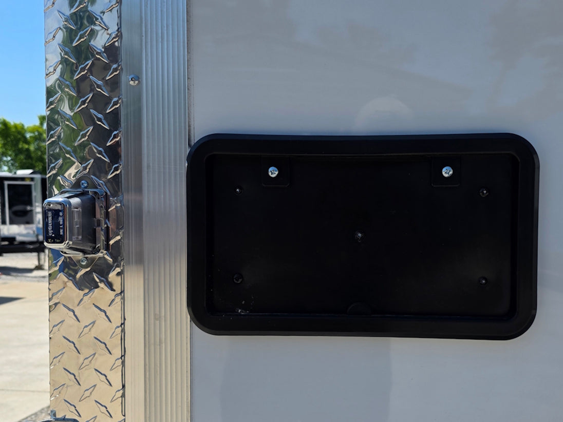 8.5x24 Walk on Roof Stage trailer License bracket picture 
