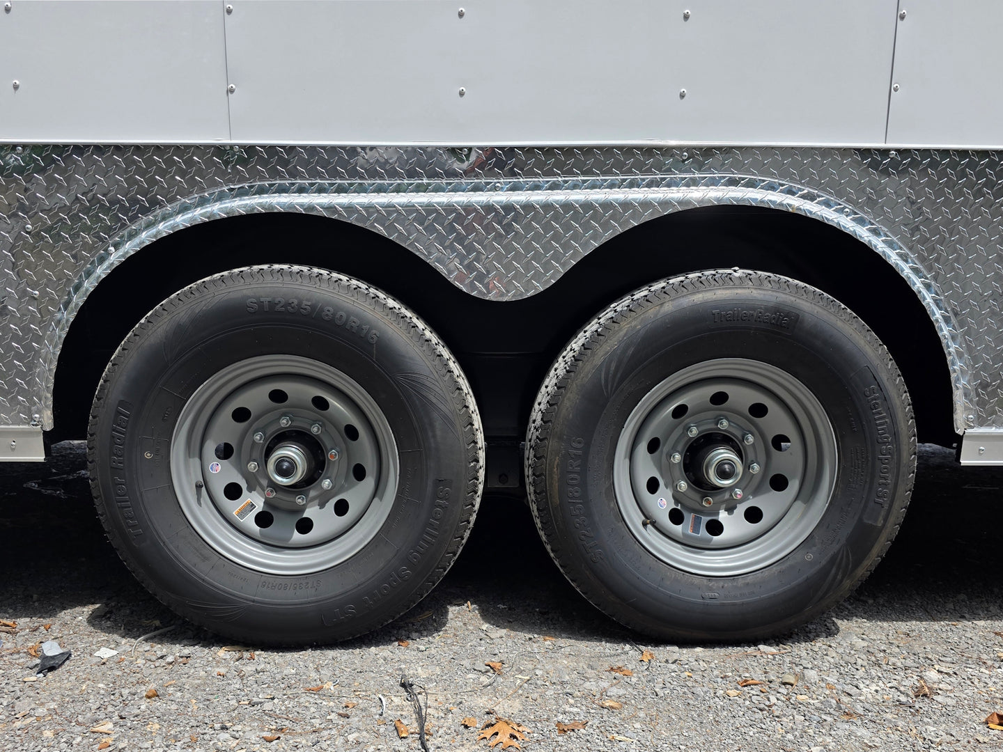 8.5x24 white -36773 Axel picture 