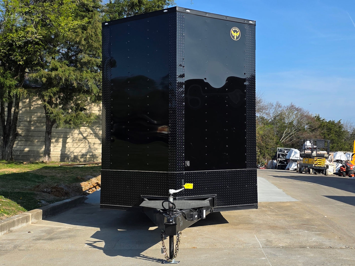 8.5x26 Hybrid with roof Front side picture 