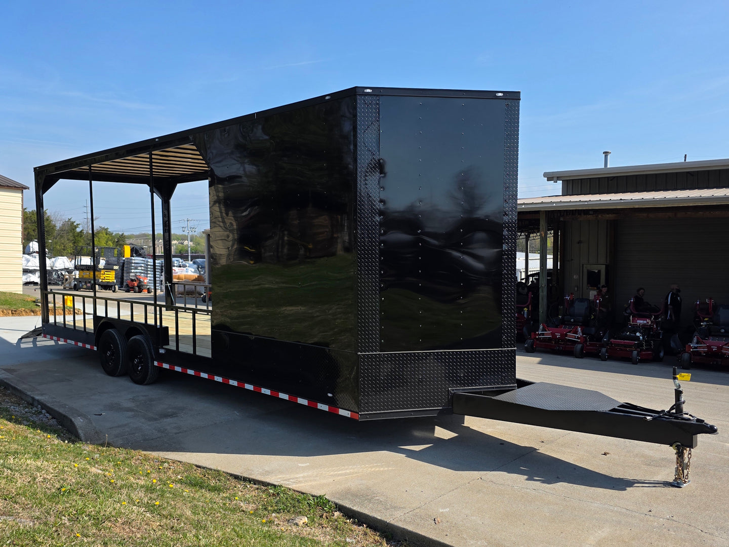 8.5x26 Hybrid with roof Open front left angle picture 