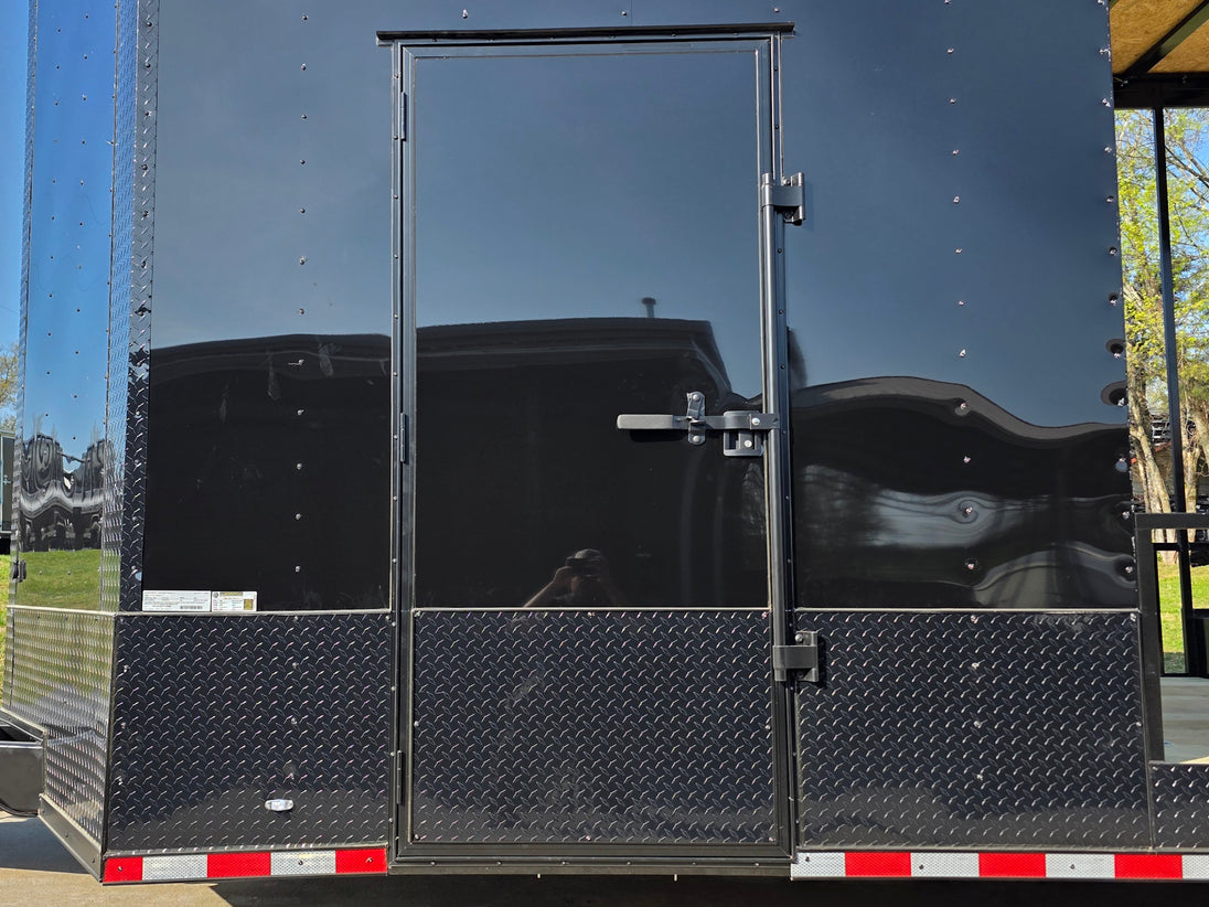 8.5x26 Hybrid with roof Drive side entry door picture 