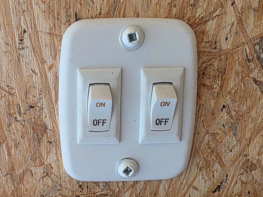 8.5x26 Hybrid with roof switch picture 