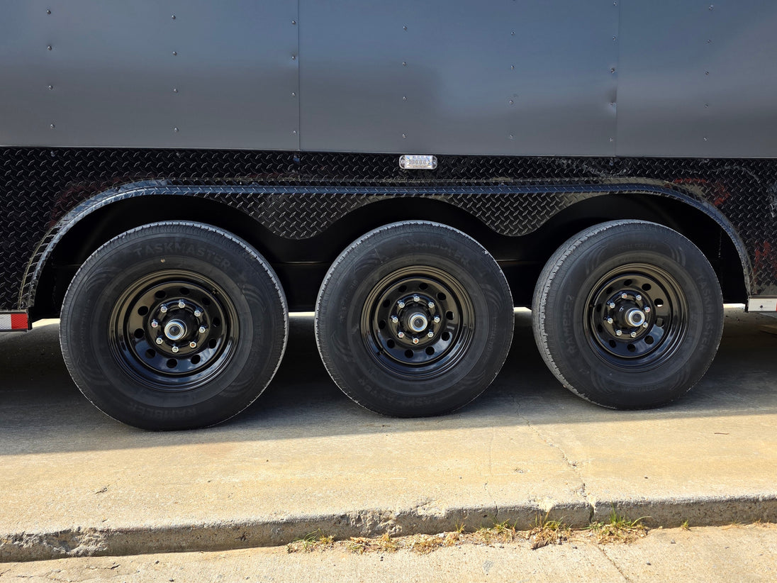 8.5x36 V nose Charcoal with Black Out Trim Axel picture 