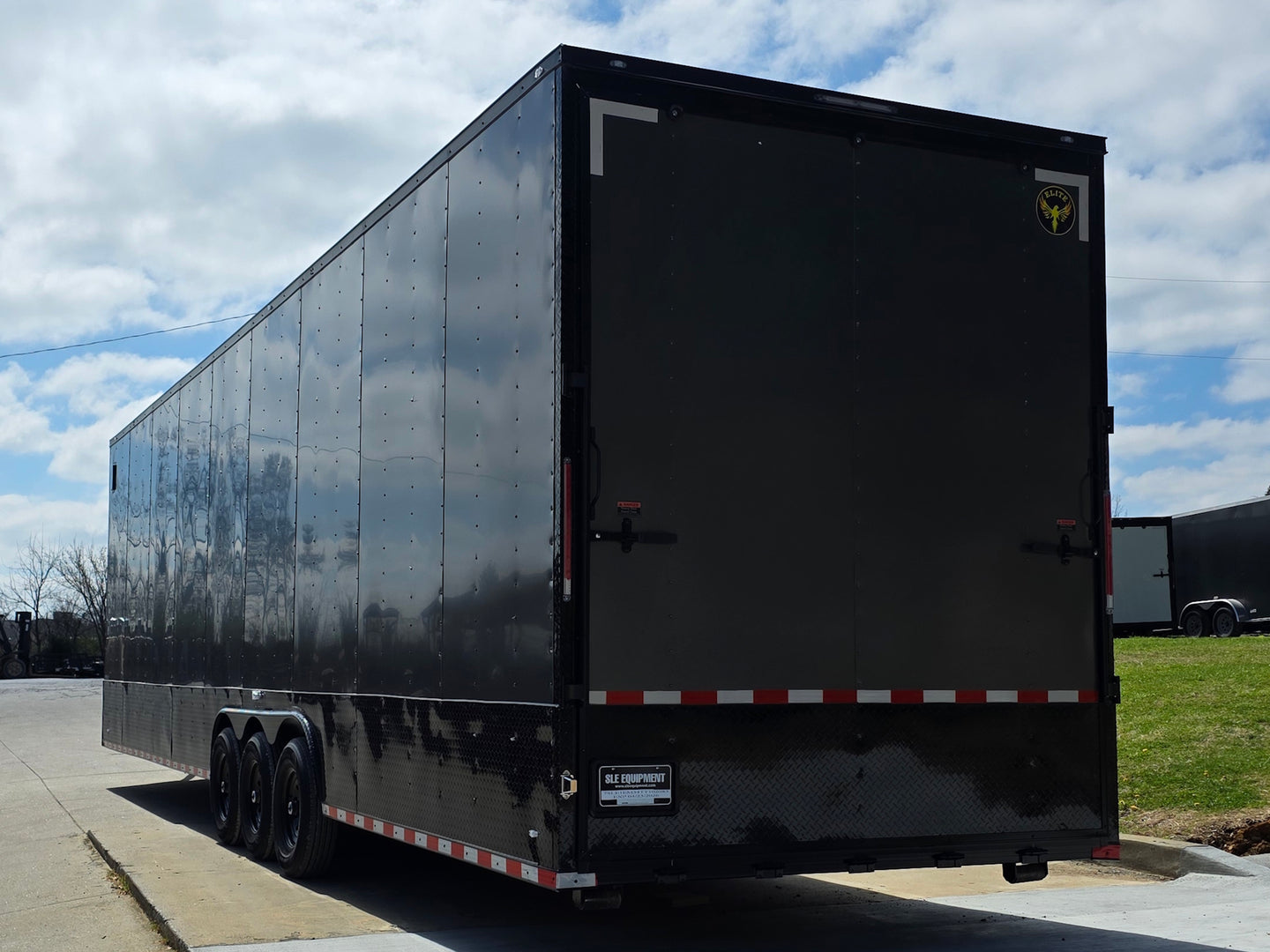 8.5x36 V nose Charcoal with Black Out Trim Back left side angle picture 