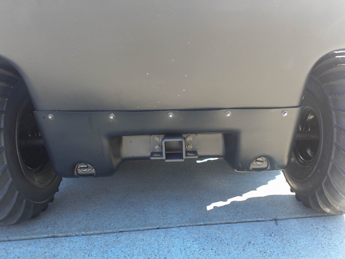 Argo Frontier 650 8x8 24HP Vanguard, Down View. 