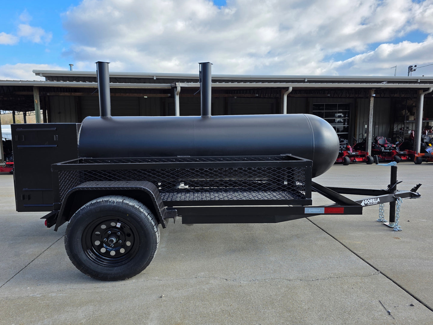 BBQ Smoker 300 Gallon Pull Behind Trailer 2 Door 1/2 Smoker 1/2 Charcoal Grill right side view picture 