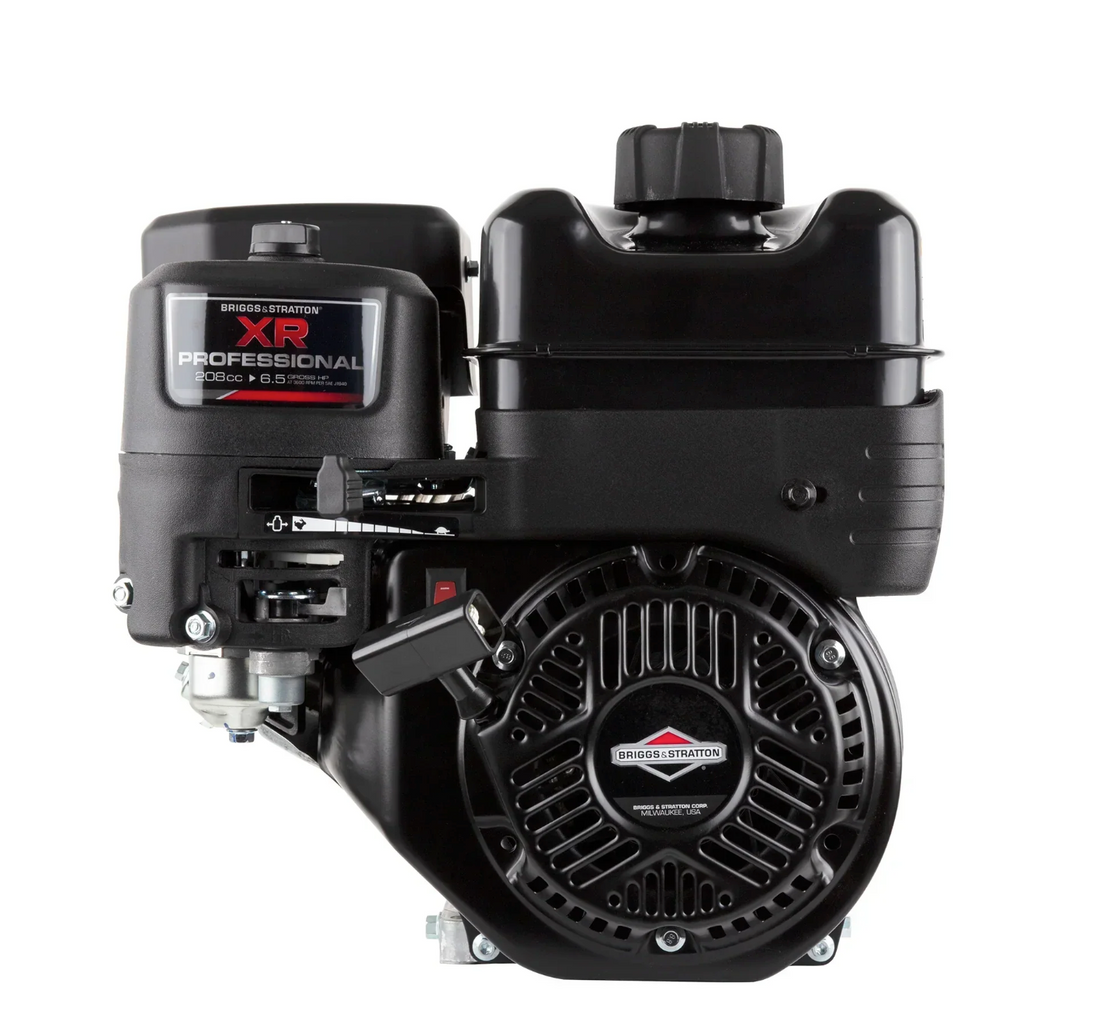 Briggs & Stratton 130G32-0022-F1 XR Series 6.5 HP 208cc Horizontal Shaft Engine, Reference View. 