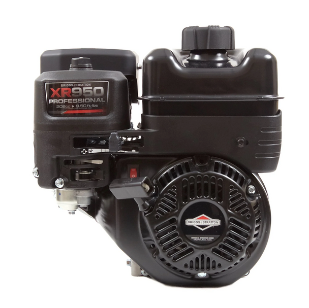 Briggs & Stratton 130G52-0182-F1 XR Series 6.5 HP 208cc Horizontal Shaft Engine, Front View. 