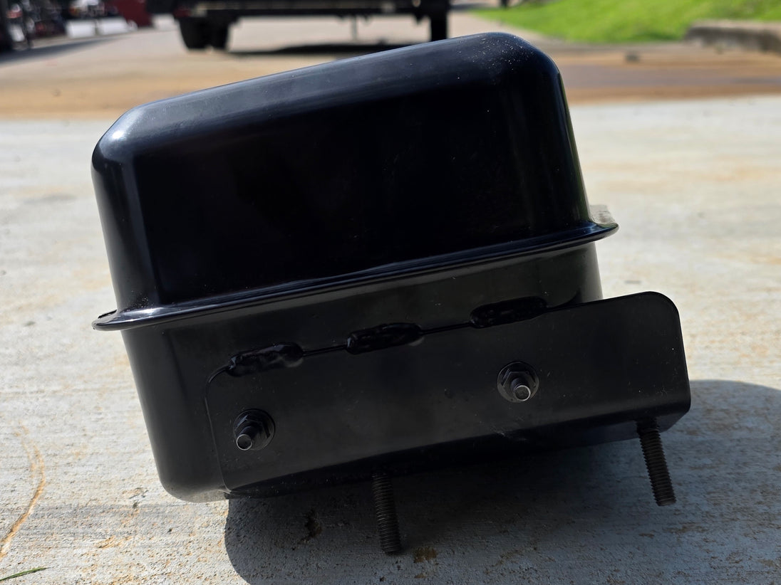 Briggs & Stratton Genuine Part 591508 TANK-FUEL Back side picture 