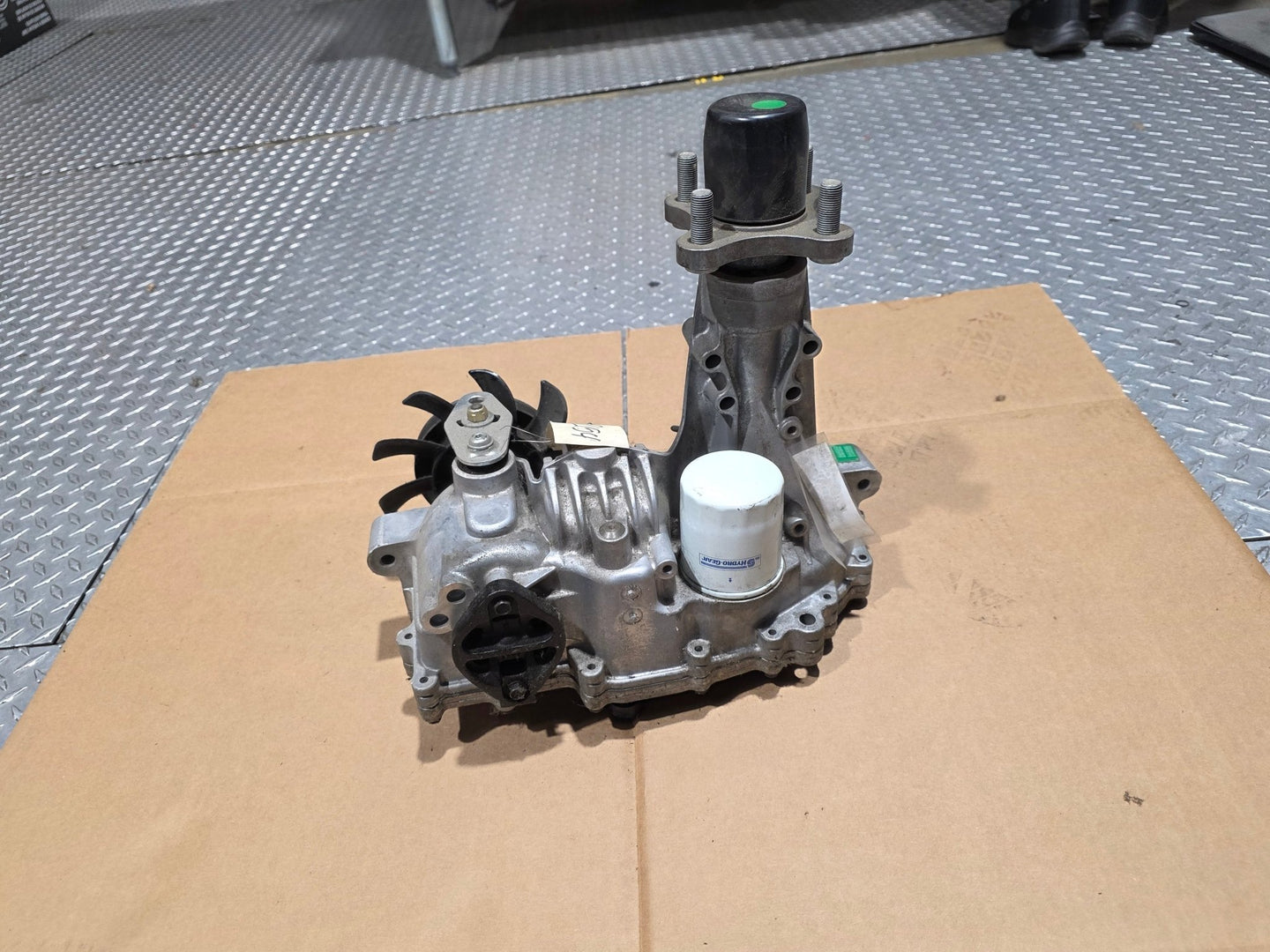 Briggs & Stratton Genuine Part 84010393 Transaxle, ZT3100, RH, ZJ-KMFE-3B5A-1PLX OEM 5102154 pic 2