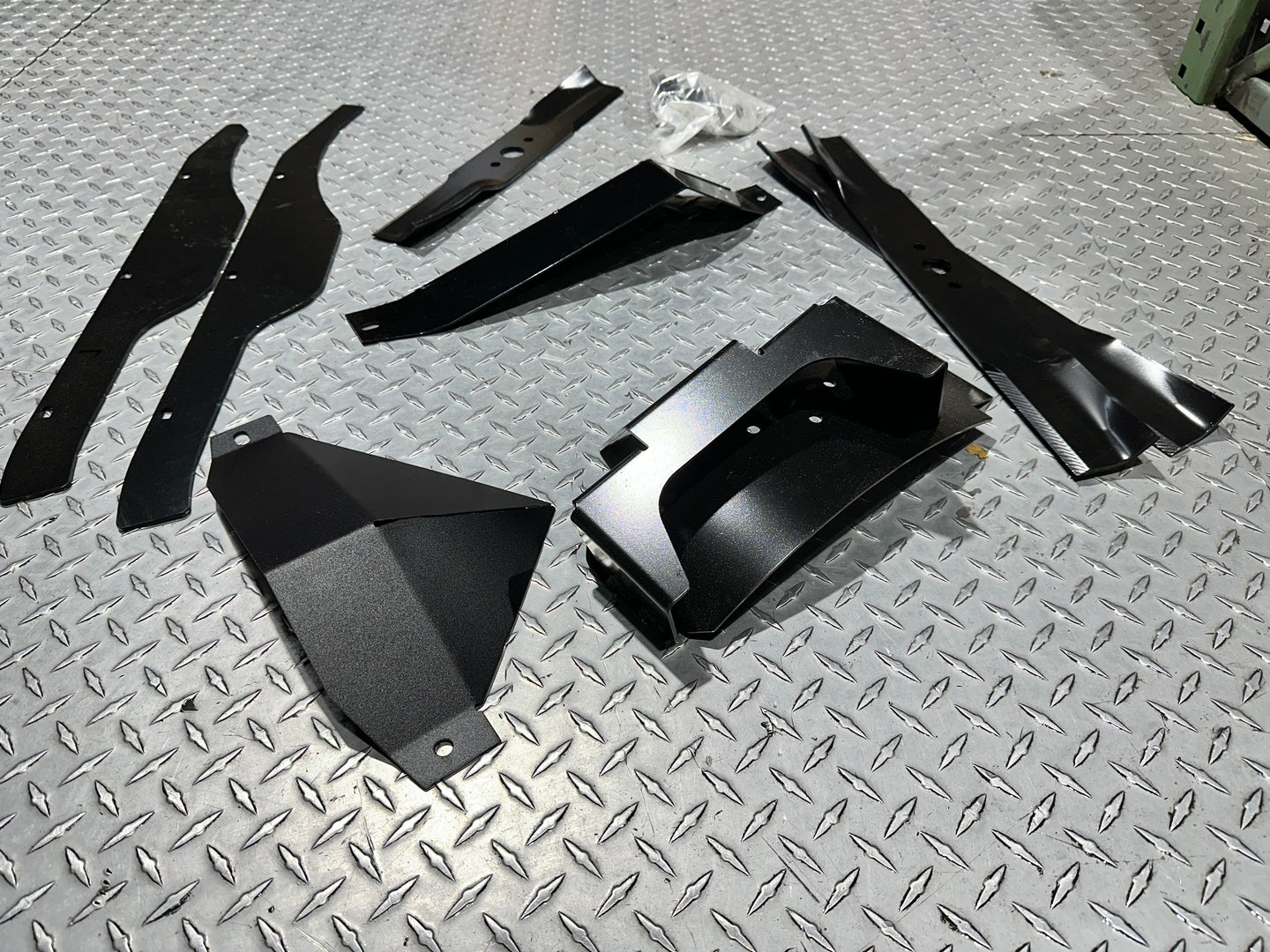 Briggs ad Stratton 1694508SM Grass Mulcher Kit Image 2