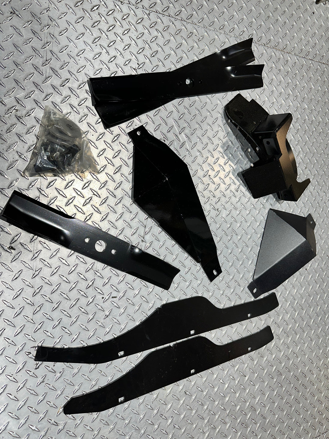 Briggs ad Stratton 1694508SM Grass Mulcher Kit Image 4