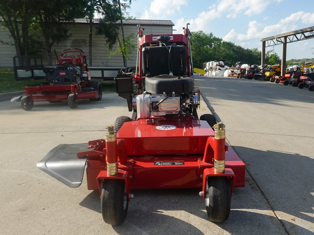 Bradley 32BDE - BS17 Belt Driven E - Clutch 32" Walk Behind Mower 17.5 HP Briggs - SLE Equipment - 7