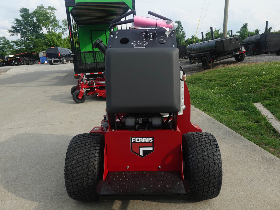 Ferris 5902194 FB3000 Hurricane Stand On Blower 35HP VAN Stand On Platform/ Cushion 