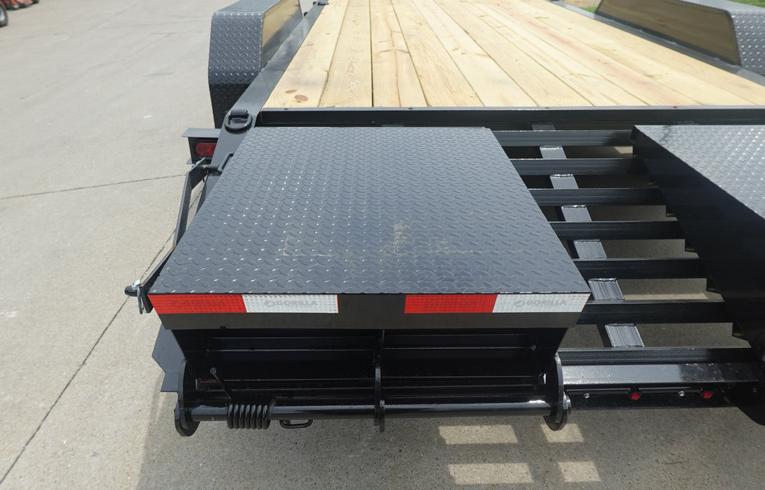 7x20 Gooseneck Equipment Trailer (2) 7K Axles Left Rear King Kong Ramps