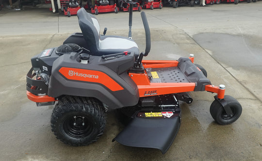 Husqvarna Z242F Special Edition 42" Zero Turn Mower 21.5HP KAW (Scratch and Dent) - SLE Equipment - 10