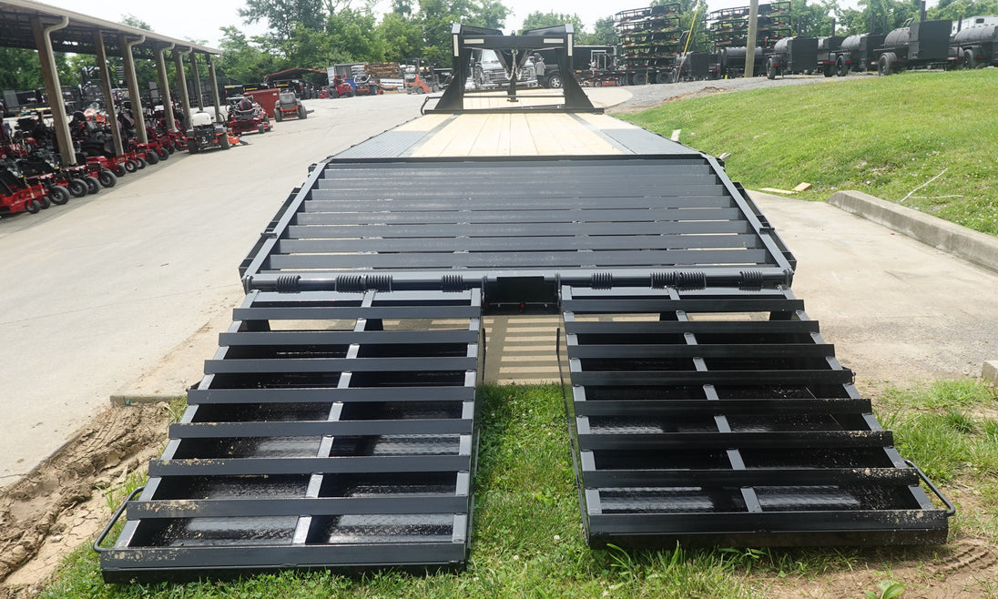8.5x25 Gooseneck Deckover Dovetail Trailer (2) 10K Axles King Kong Ramps  Rear Ramps