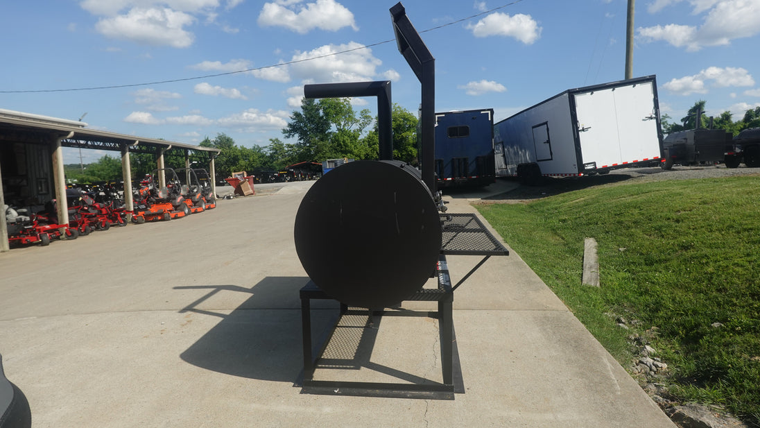 250  Gal  Patio Grill  Smoker Single Door With CounterWeight Barrel Side