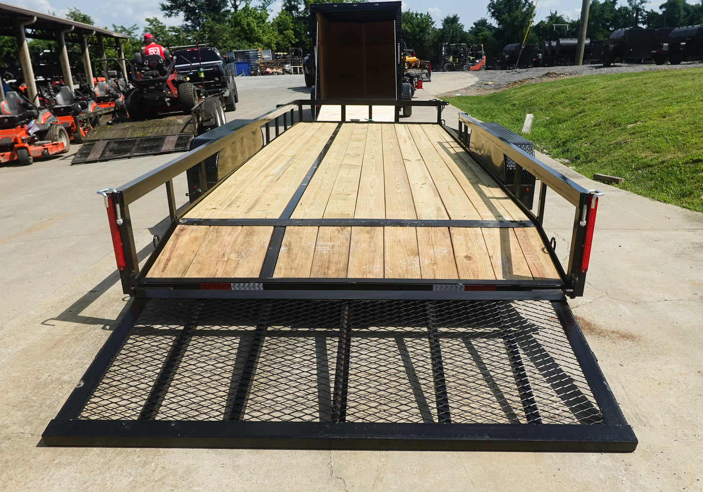 7x20 Dovetail Utility Trailer with Side Gate (2) 3,500lb Axles 7K GVWR - SLE Equipment - 11
