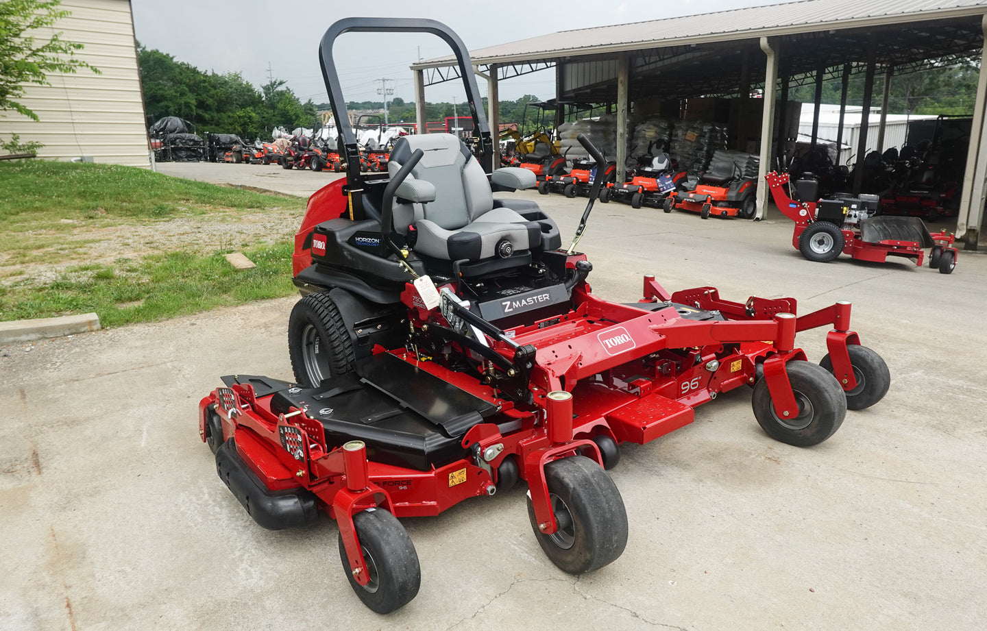 Toro 74090 96" 7500 Z Master Zero Turn Mower 38HP Kohler EFI Right Front
