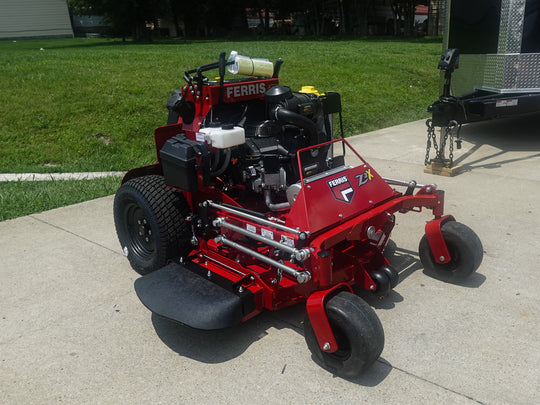 Ferris 5902169 52" SRS Z3X Stand-On Mower 37HP VAN BB EFI-ETC Front Right